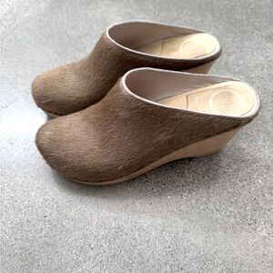No.6 size 39 Clog Pony Hair Mules tan